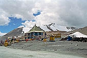 The road from Leh to Manali 